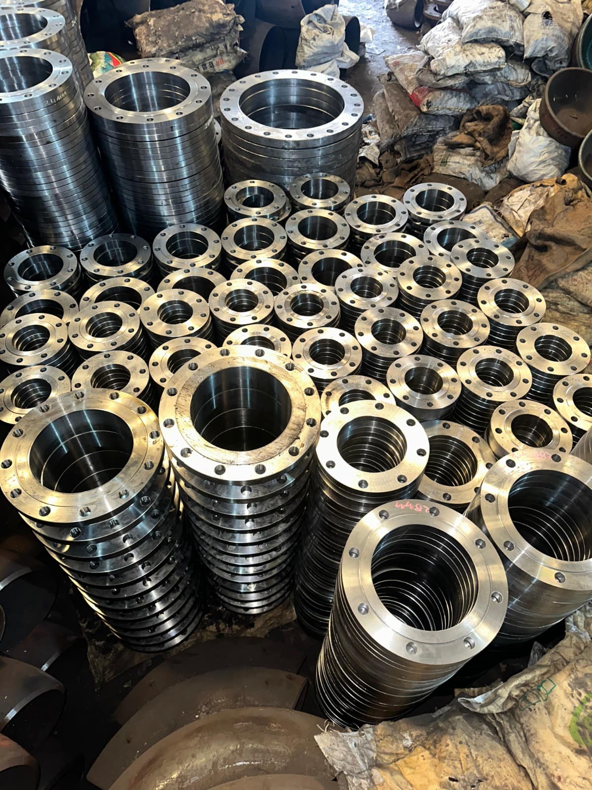 Precision machined steel flanges